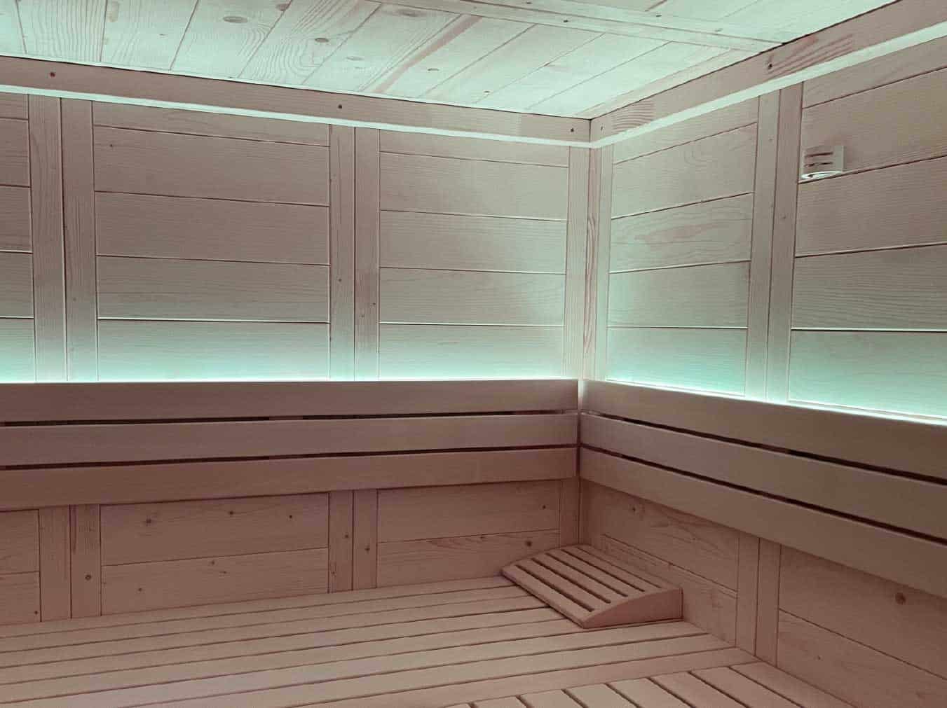 Sanatherm Saunabau GmbH | Saunatechnik | Saunalichttechnik